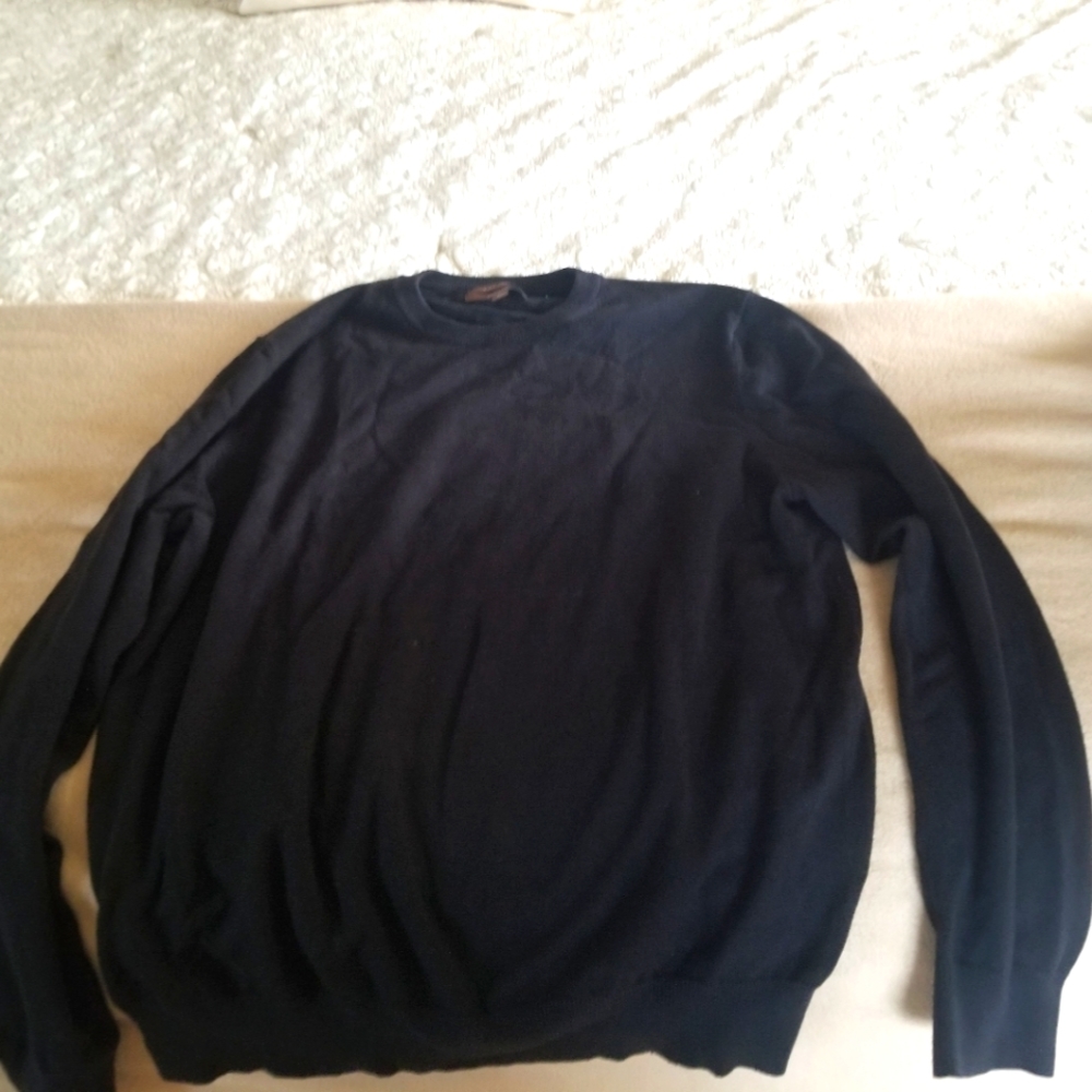 Mens shirt / sweater combo